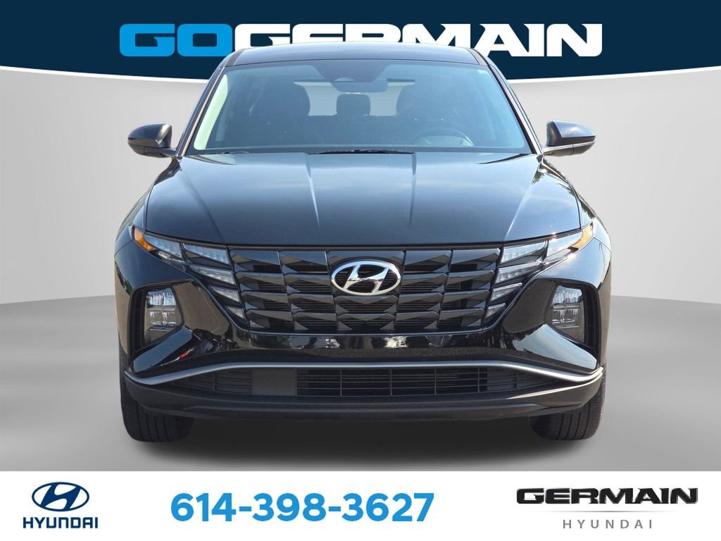 Used 2024 Black Hyundai SE image 3