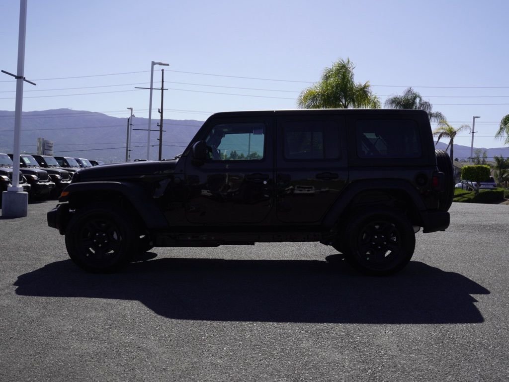New 2026 Black Clear-Coat Exterior Paint Jeep Sport image 6