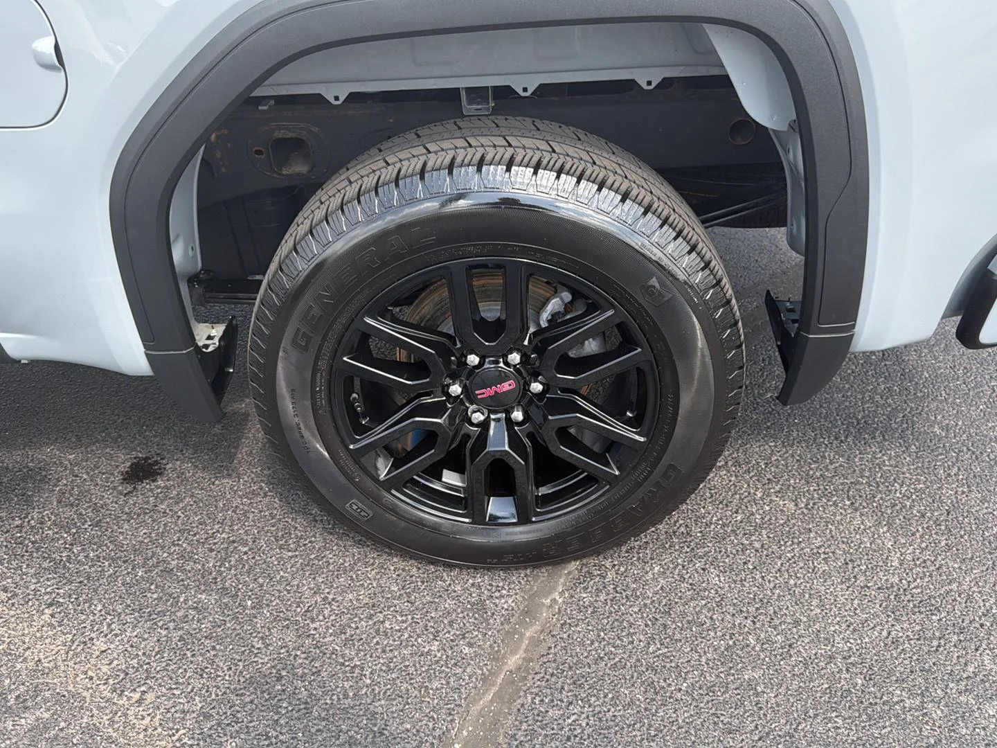 Used 2024 Thunderstorm Gray GMC Elevation image 37