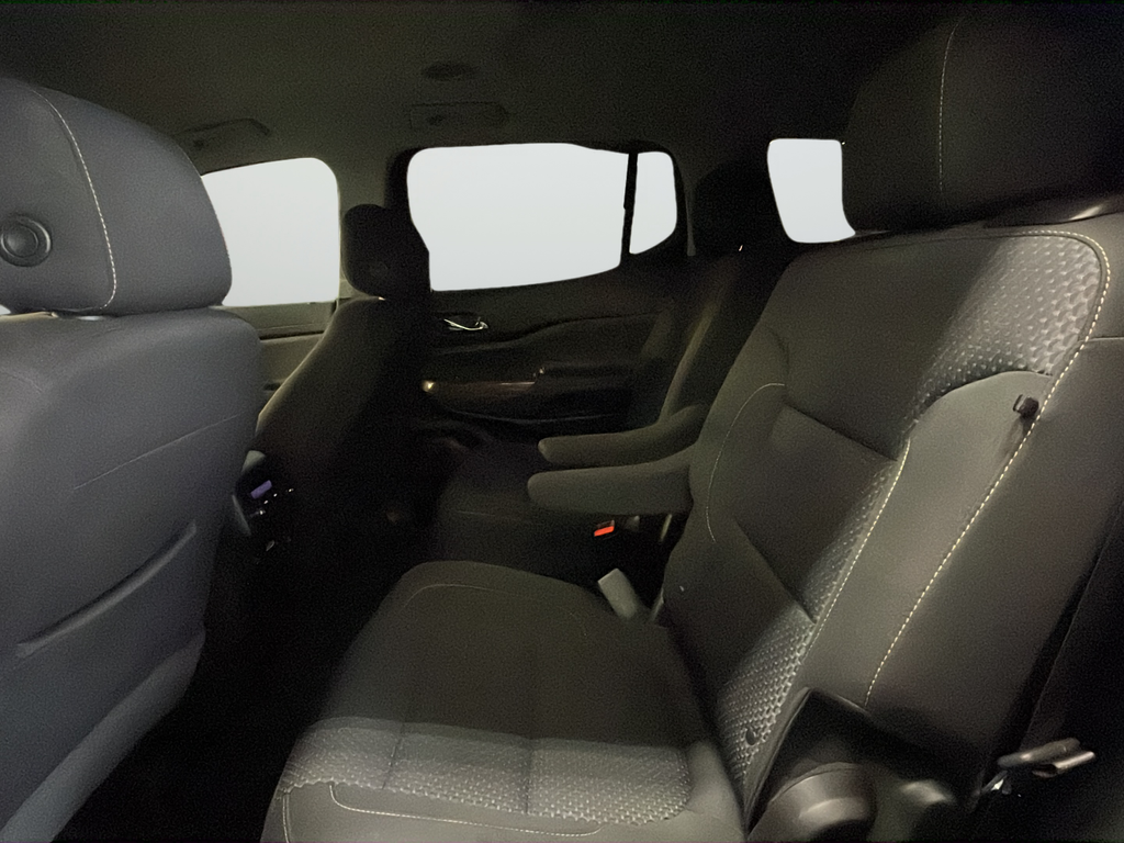 Used 2023 Silver GMC SLE image 27
