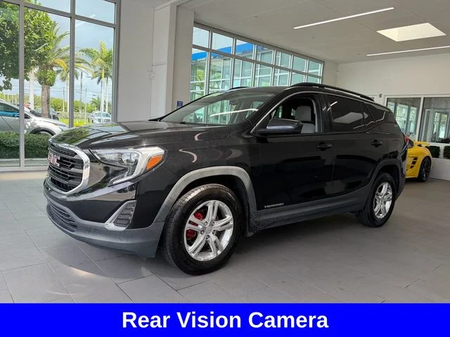 Used 2018 Black GMC SLE image 3