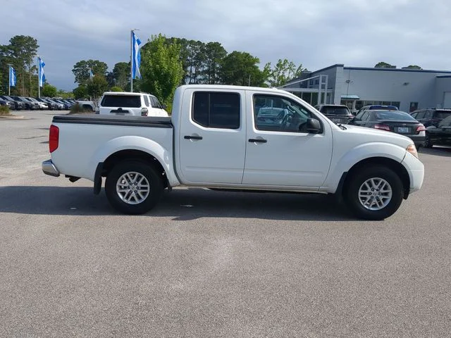 Used 2016 White Nissan SV image 2