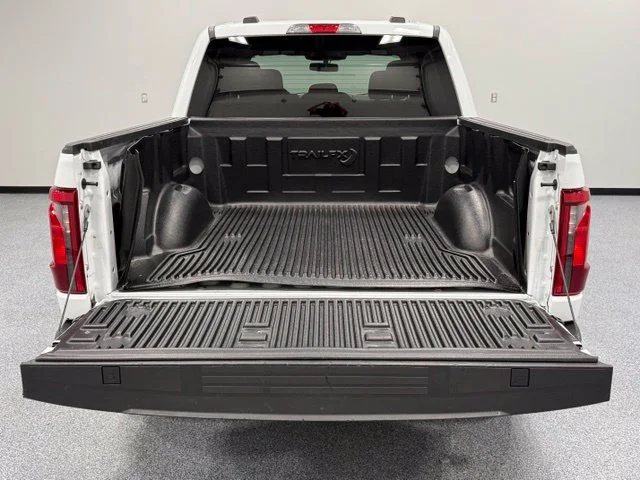 Used 2024 White Ford XLT image 8