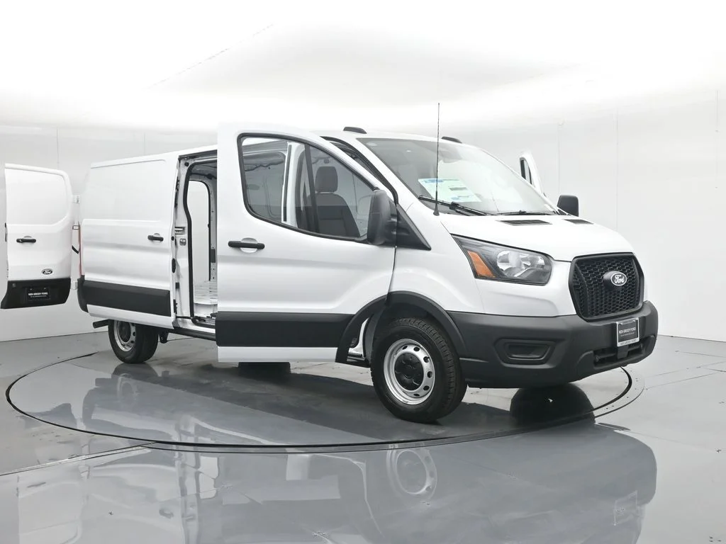 New 2026 White Ford Base image 33