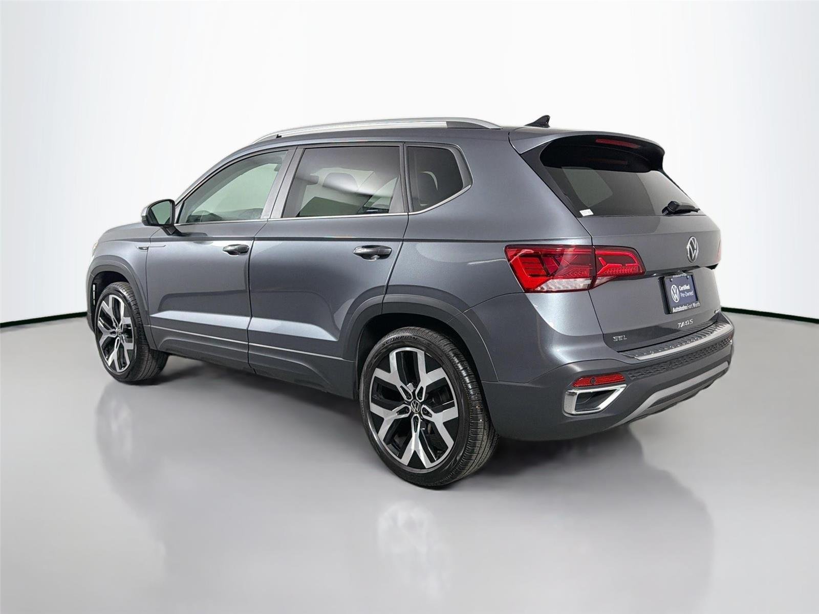 Certified Used 2023 Platinum Gray Metallic Volkswagen SEL image 7