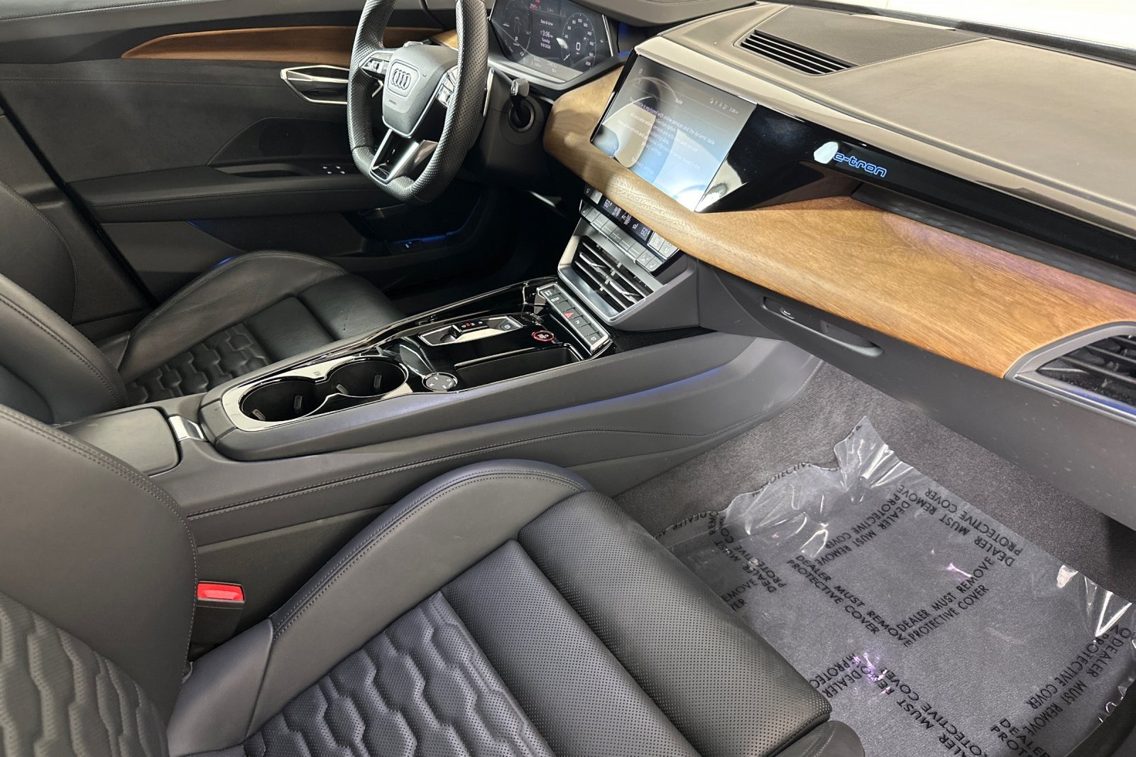 Used 2024 Mythos Black Metallic Audi Premium Plus quattro image 14