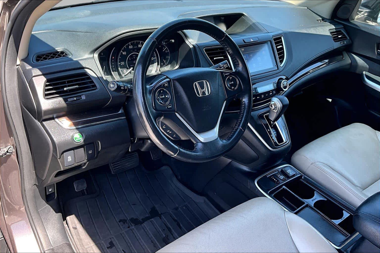 Used 2015 Urban Titanium Metallic Honda EX-L image 18
