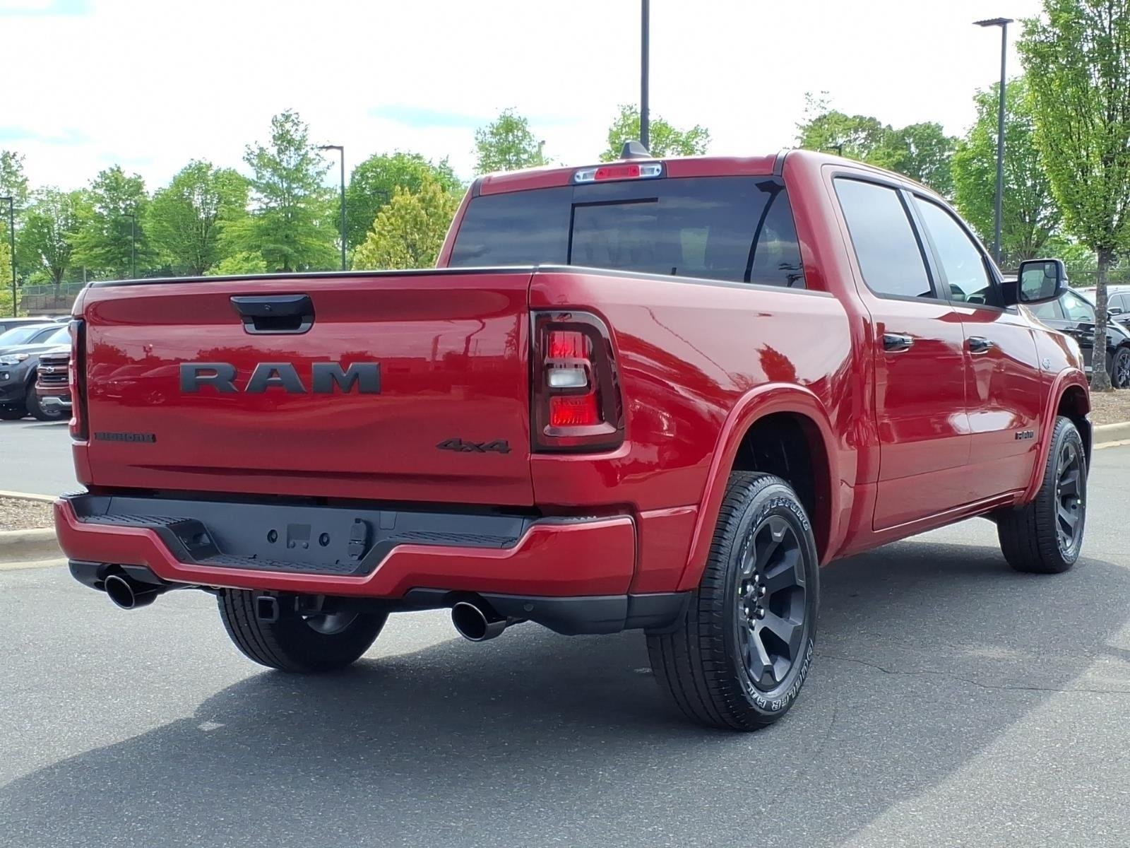 New 2026 Molten Red Pearl-Coat Exterior Paint RAM Big Horn image 2