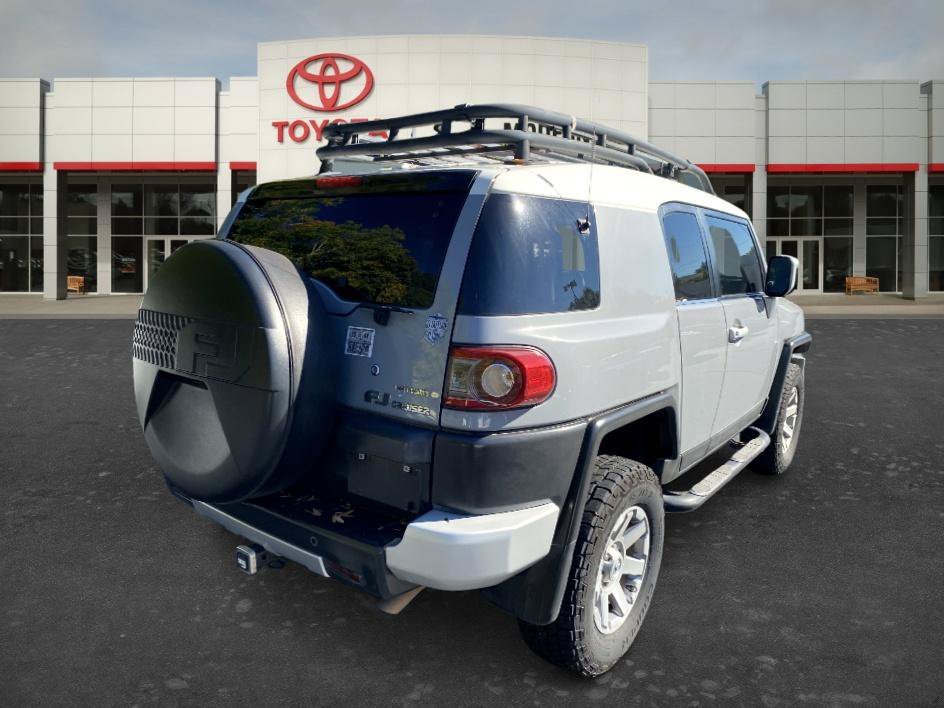 Used 2014 Cement Toyota Base image 7