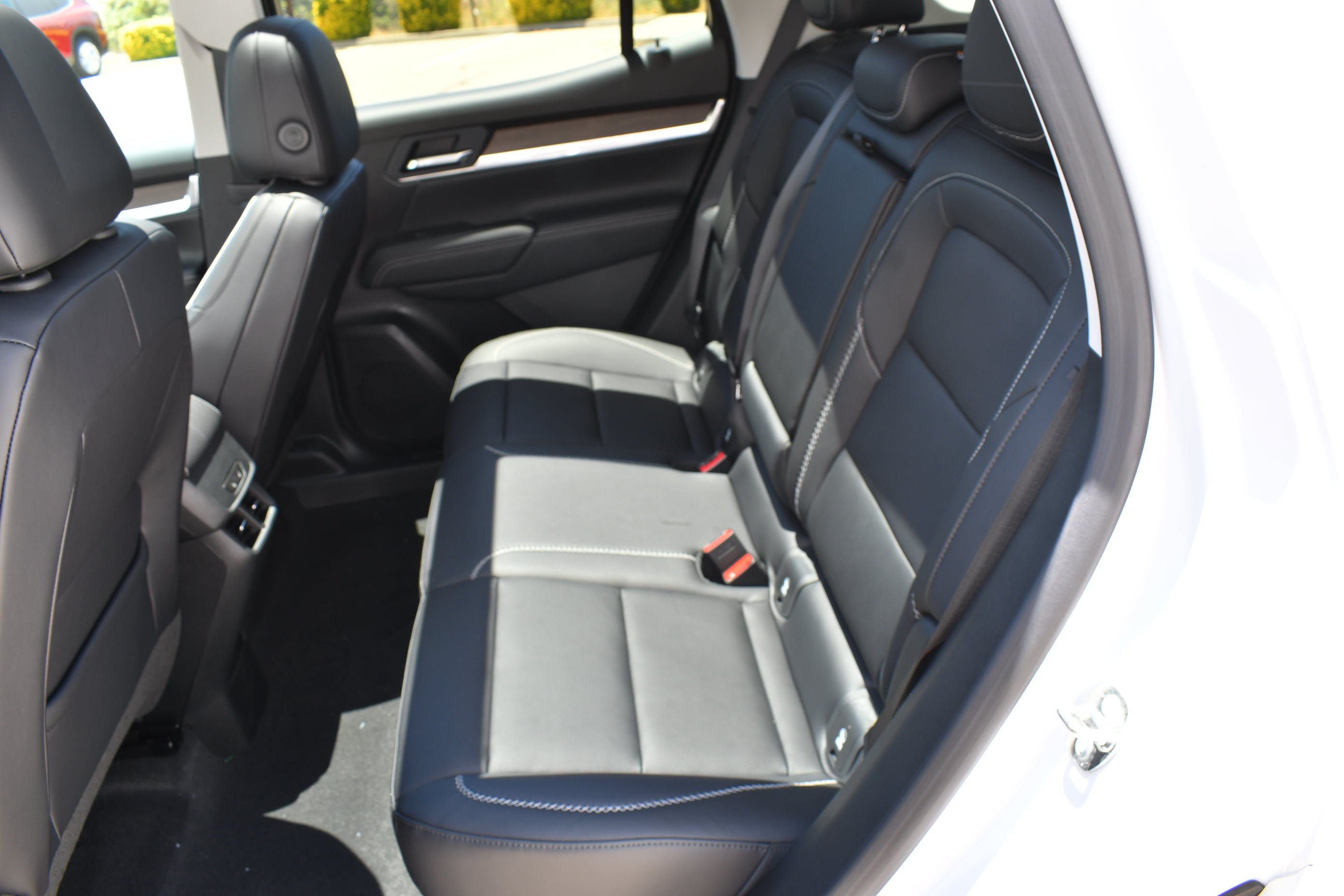 2026 GMC Terrain Denali - Photo 24