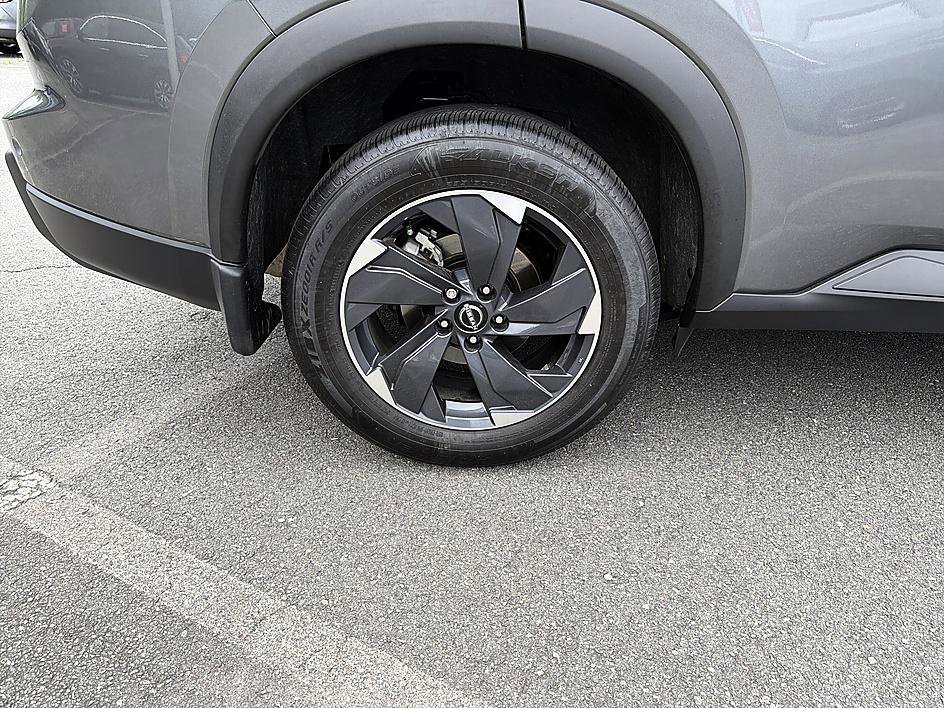 Certified Used 2026 Gun Metallic Nissan SV image 12