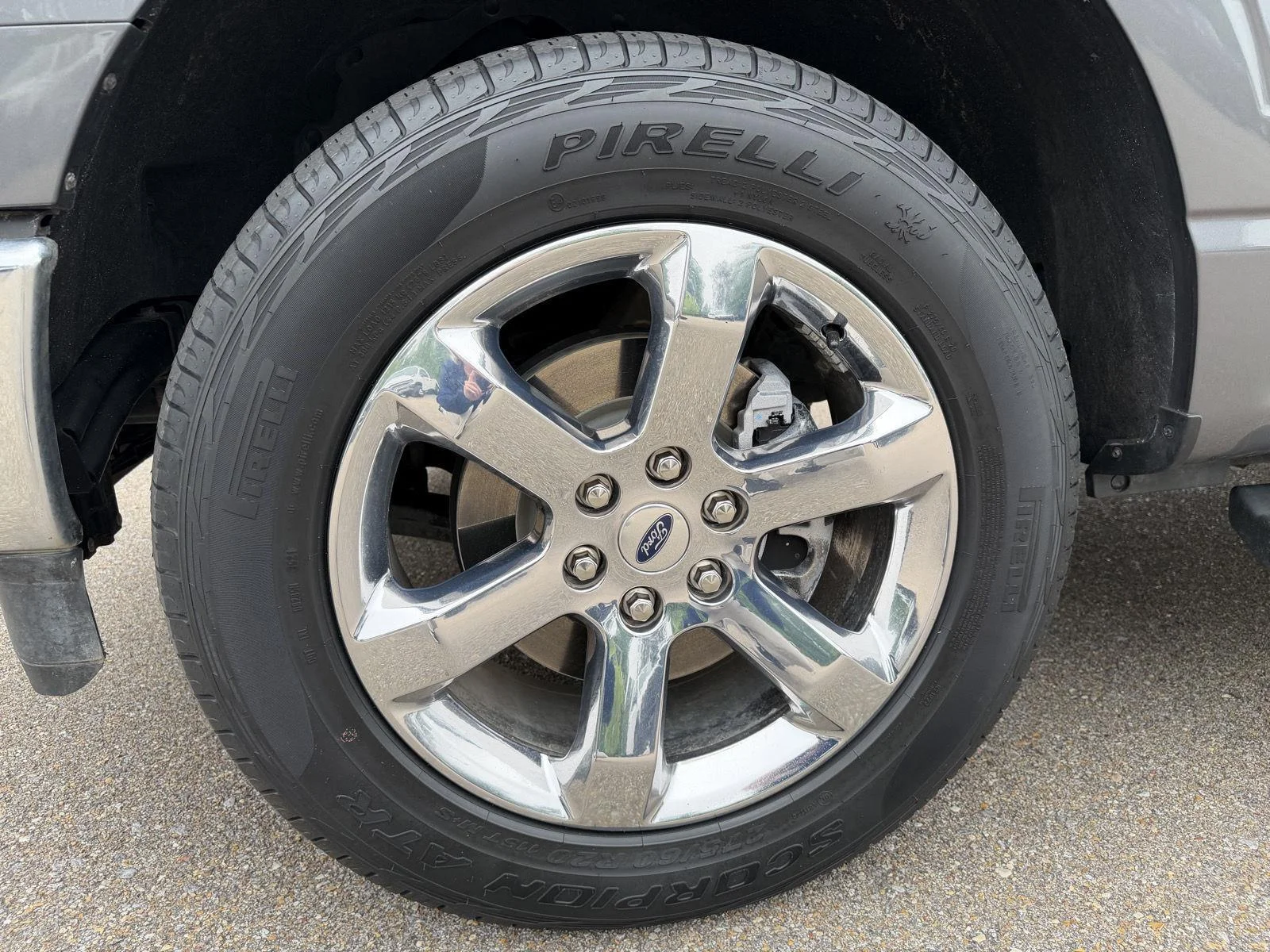 Used 2022 Carbonized Gray Ford LARIAT image 24