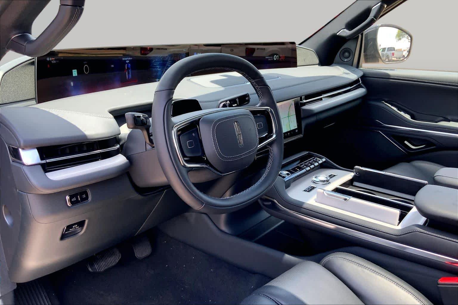 New 2026 Infinite Black Metallic Lincoln Reserve L image 8