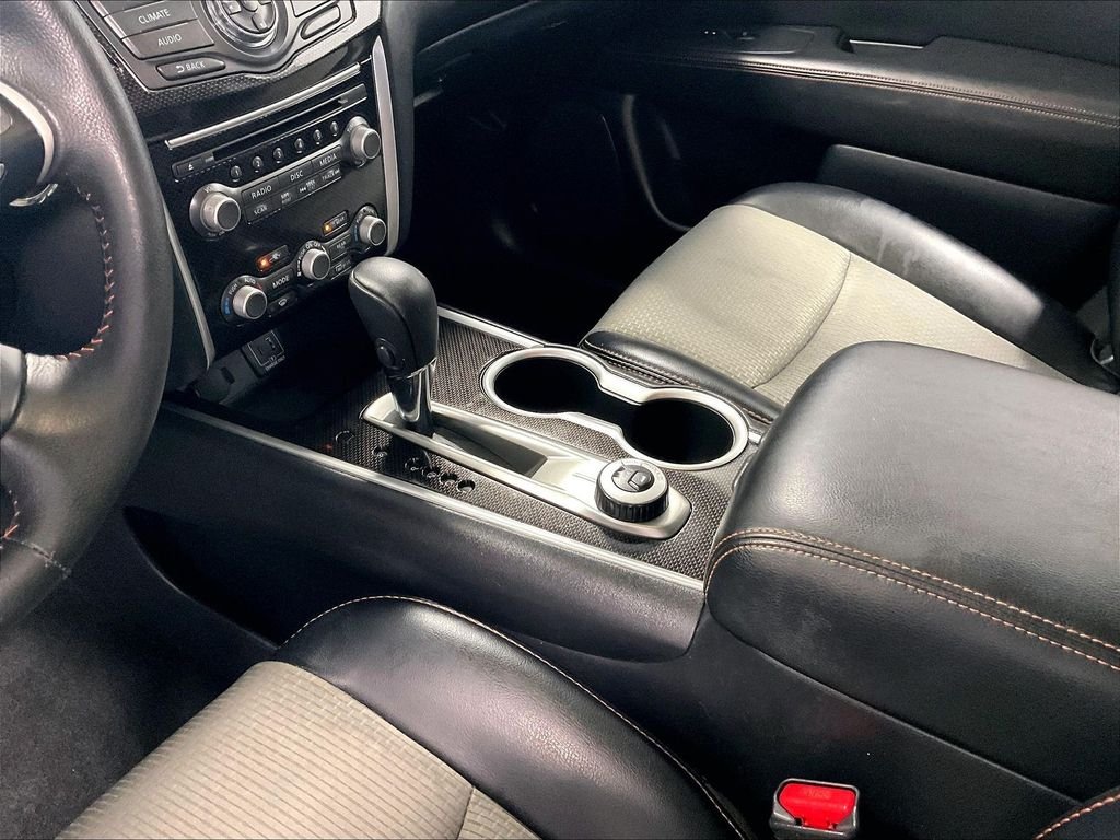 Used 2019 Black Nissan SV image 21