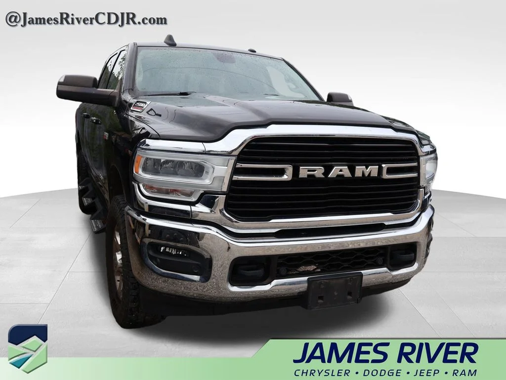 Used 2019 Black Ram Big Horn image 13
