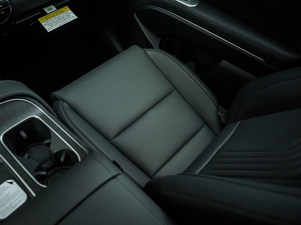 New 2026 Creamy White Pearl Hyundai SEL Premium 8P AWD image 53