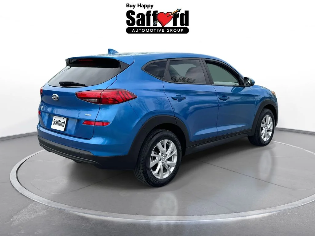 Used 2019 Blue Hyundai SE image 6