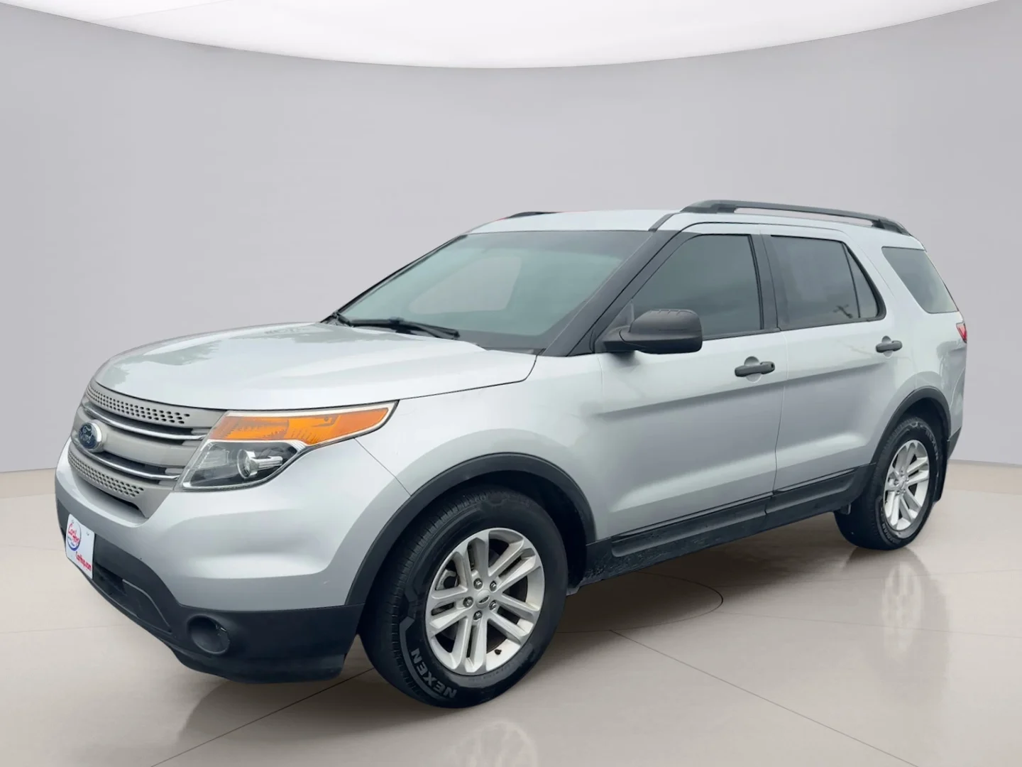 2015 Ford Explorer Base's photo