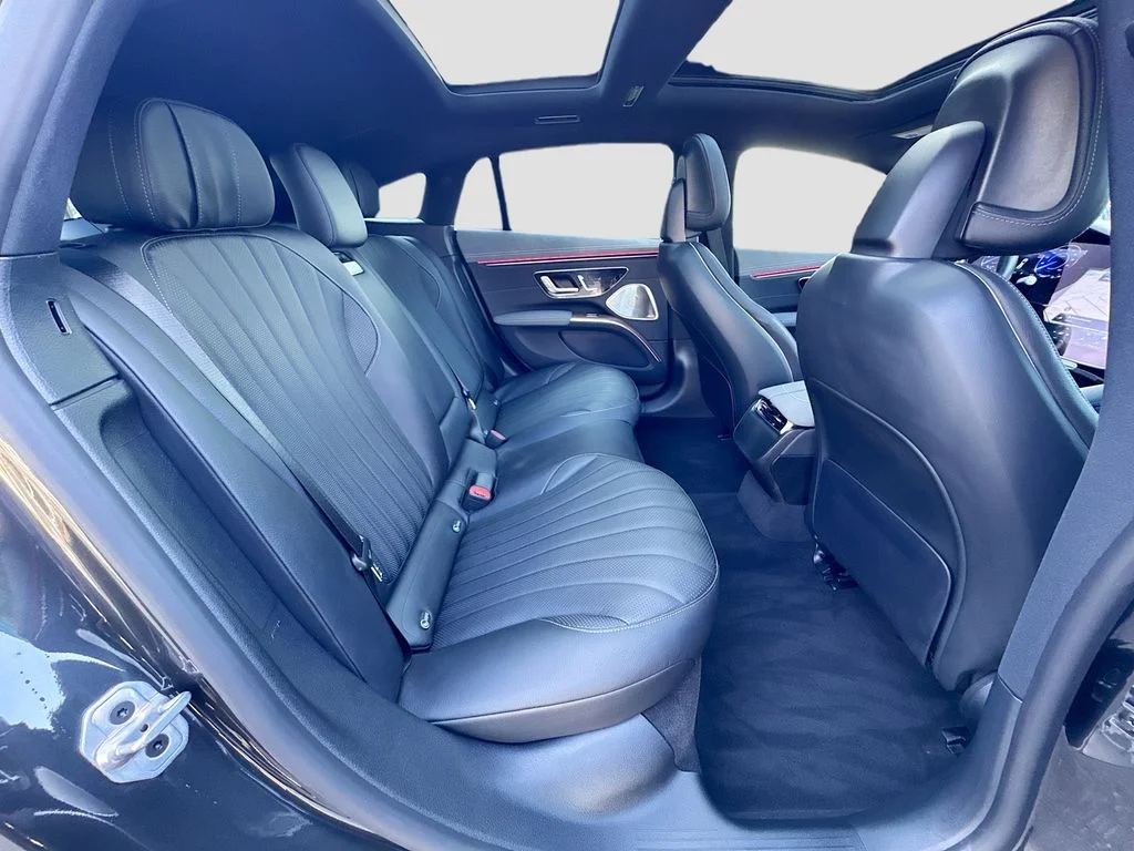Used 2024 Gray Mercedes-Benz 450 image 30