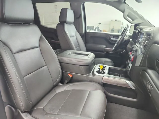 Used 2021 White Chevrolet LTZ image 39