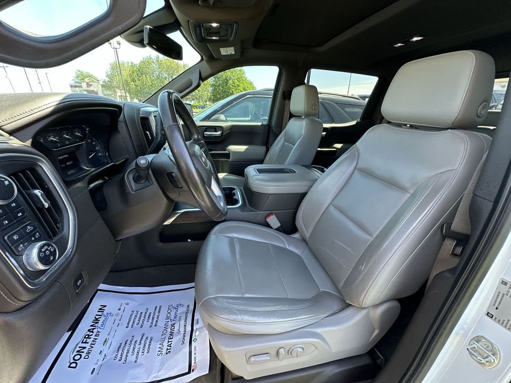 Used 2019 White GMC SLT image 3