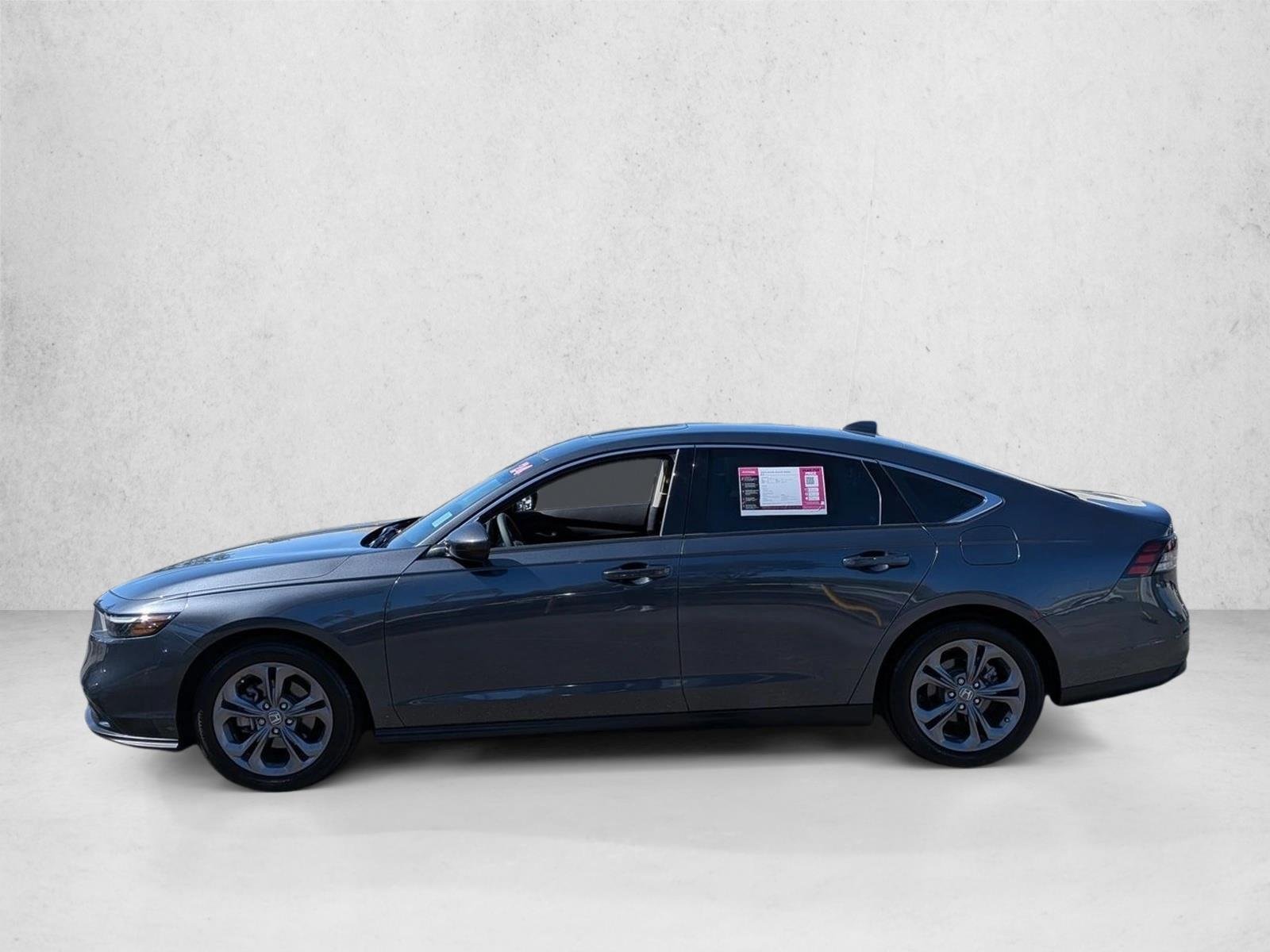 Used 2024 Meteorite Gray Metallic Honda EX image 9