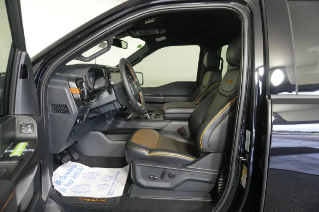 New 2026 Agate Black Metallic Ford Tremor® image 22