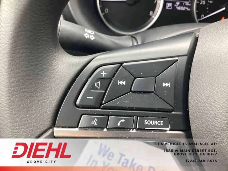 Used 2021 Gray Nissan S image 23
