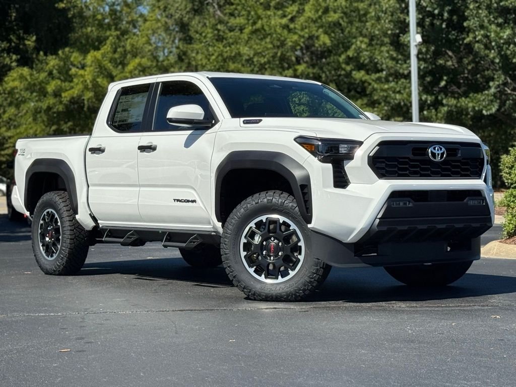 2025 Toyota Tacoma TRD Off Road - Photo 2