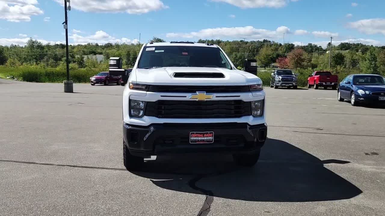 2026 Chevrolet Silverado 2500 HD Custom - Photo 3