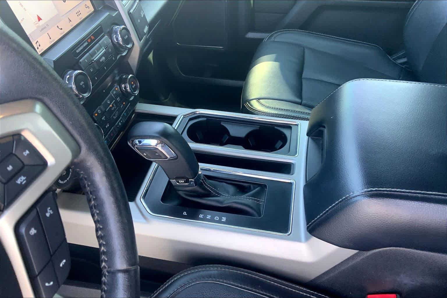Used 2019 Ingot Silver Ford LARIAT image 17