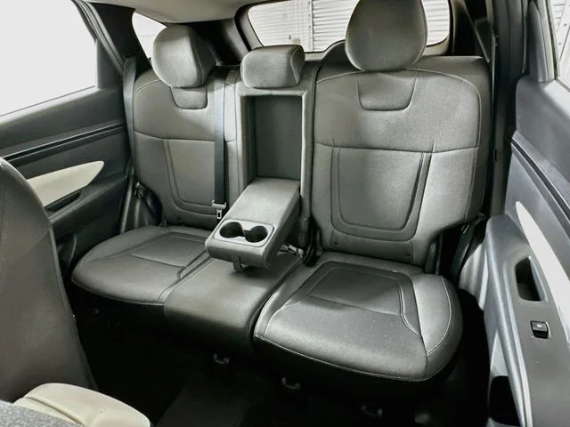 Pre-Owned 2022 Hyundai Tucson SE