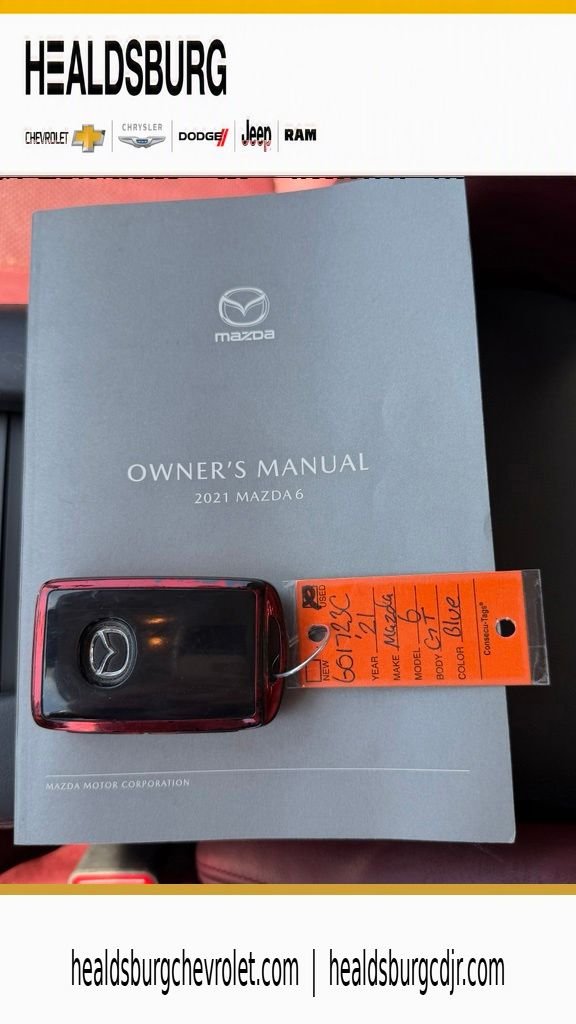 Used 2021 Gray Mazda Carbon Edition image 29