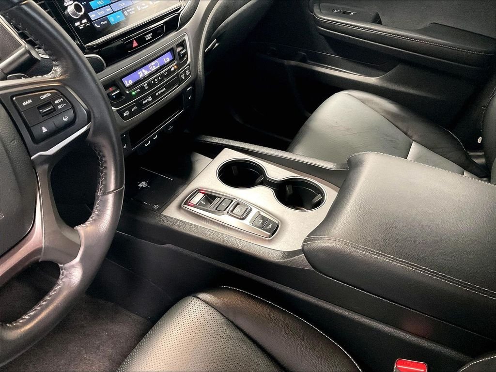 Used 2025 Black Honda RTL image 20