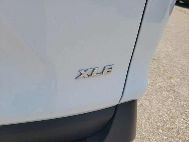 Used 2024 Ice Toyota XLE image 24