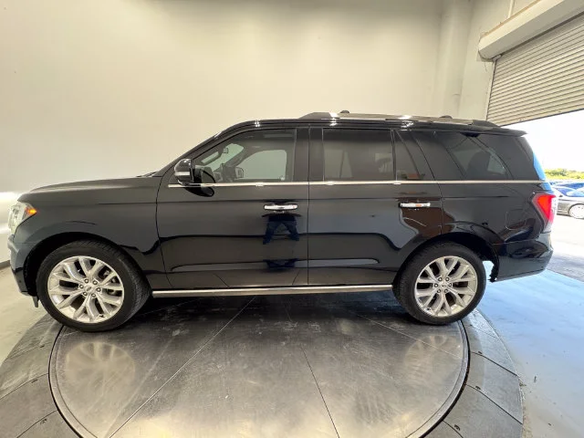 Used 2018 Shadow Black Ford Limited image 16