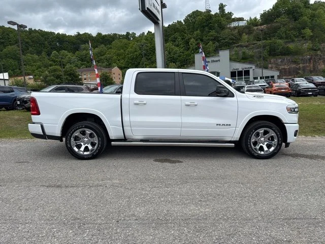 Used 2025 White Ram Big Horn/Lone Star image 2