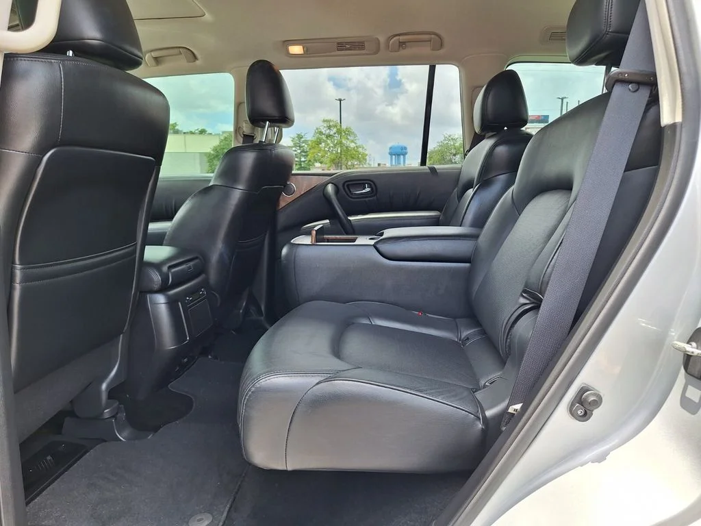 Certified Used 2023 Silver Nissan SL image 11