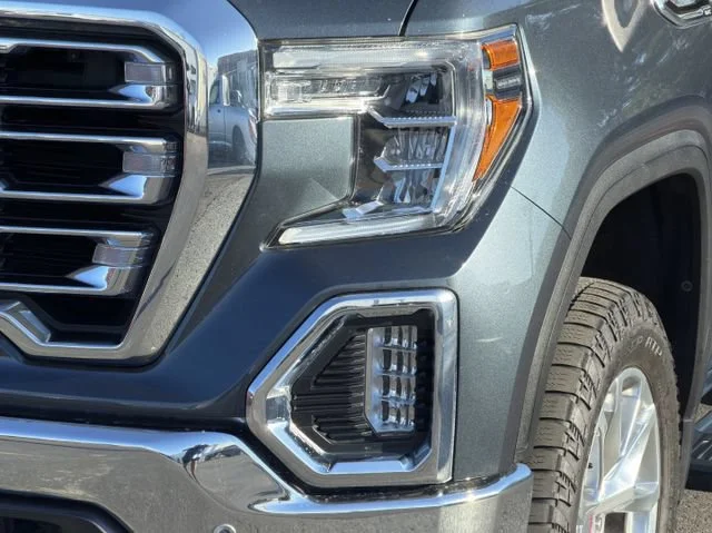 2020 GMC Sierra 1500 SLT - Photo 11