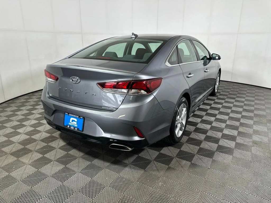 Used 2019 Machine Gray Hyundai SEL image 7