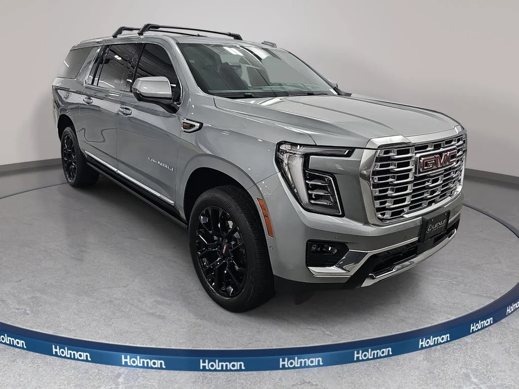 Used 2026 Silver GMC Denali image 4