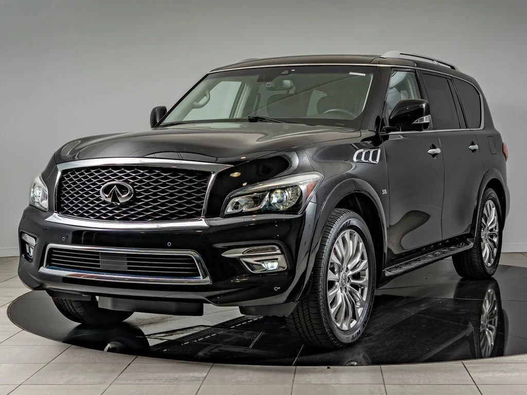 Used 2017 Black Obsidian INFINITI  image 1