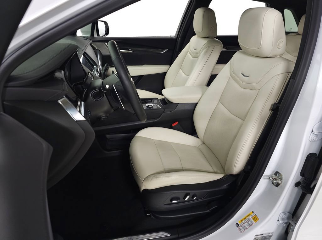 2026 Cadillac XT5 Sport - Photo 13