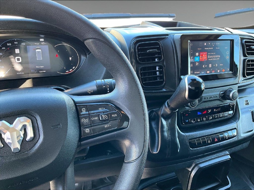 Used 2025 White Ram Base image 18