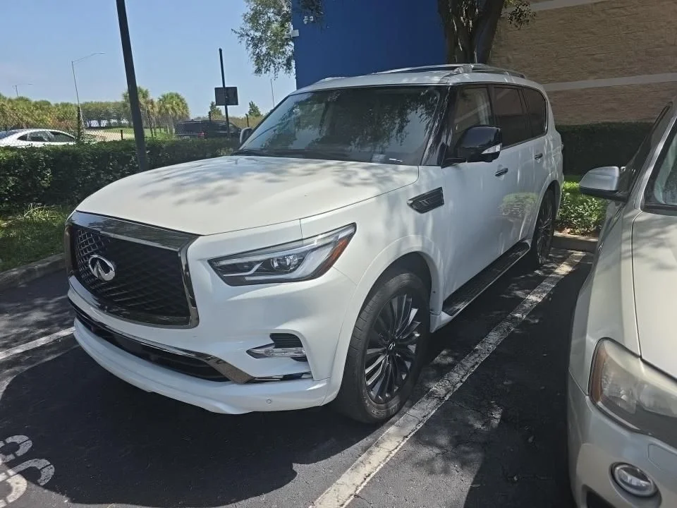 2024 INFINITI QX80