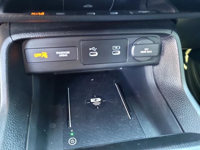 Used 2025  Honda  image 18