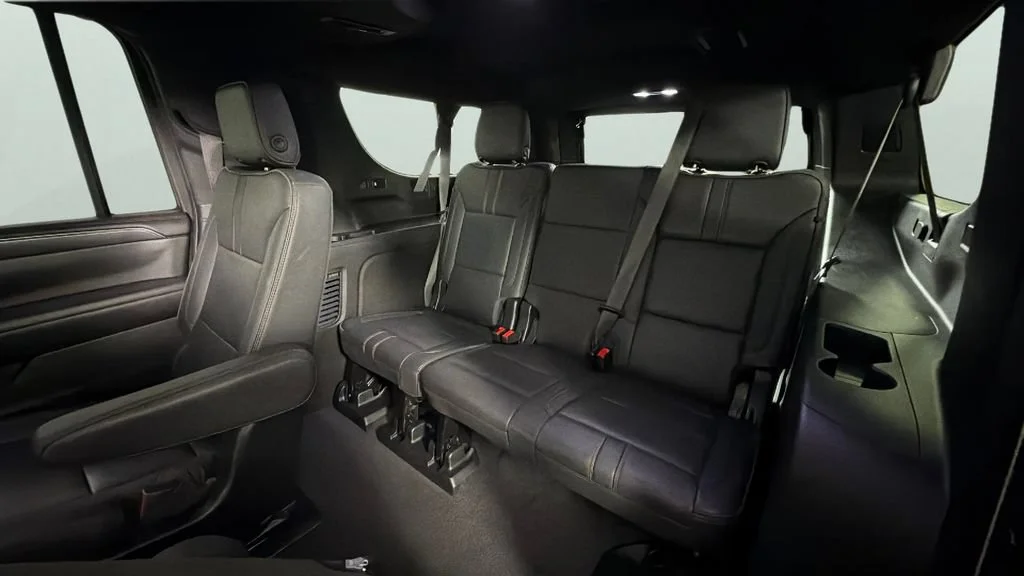 Used 2023 Black Chevrolet RST image 28
