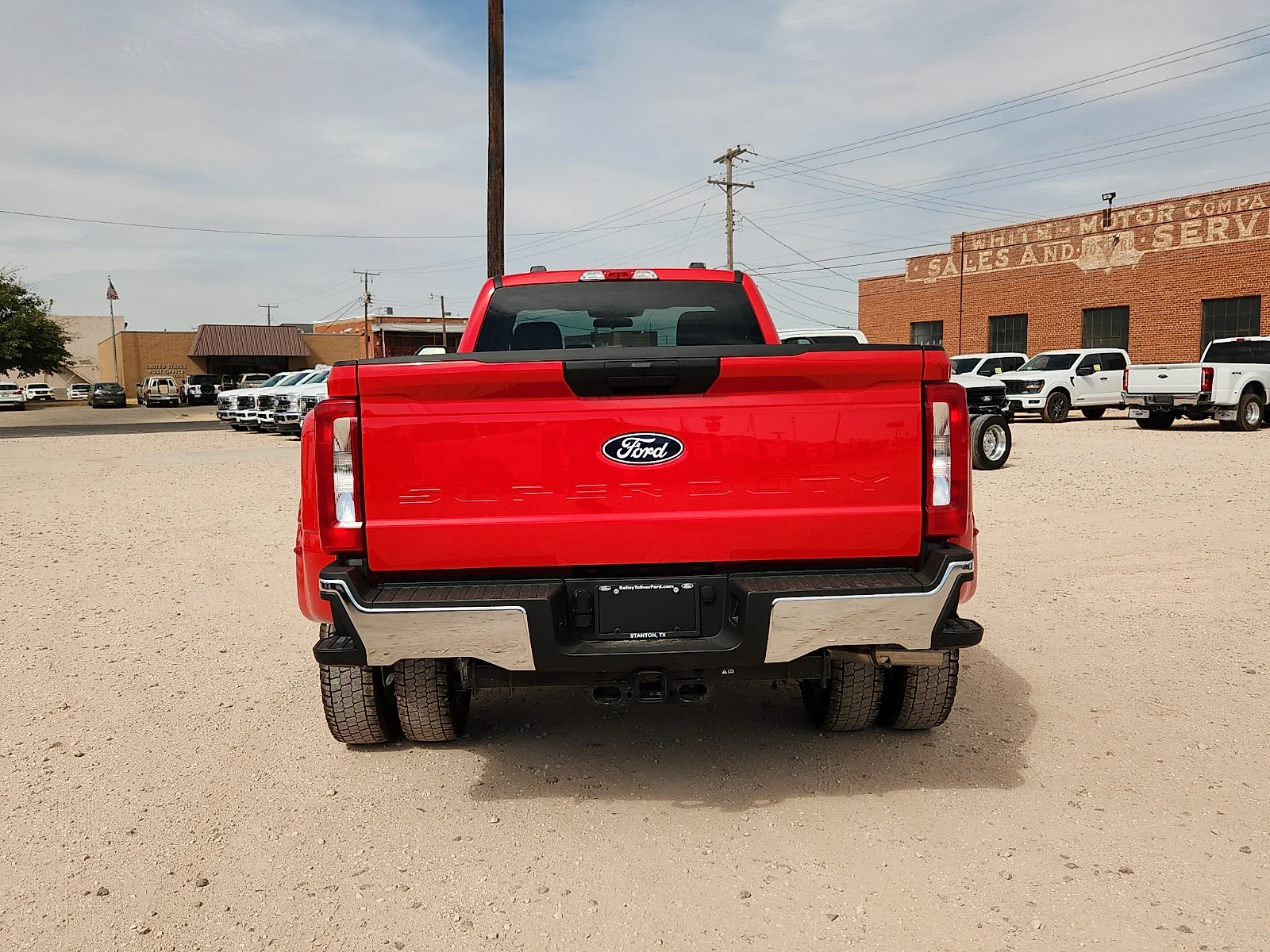 New 2027 Race Red Ford XLT image 6