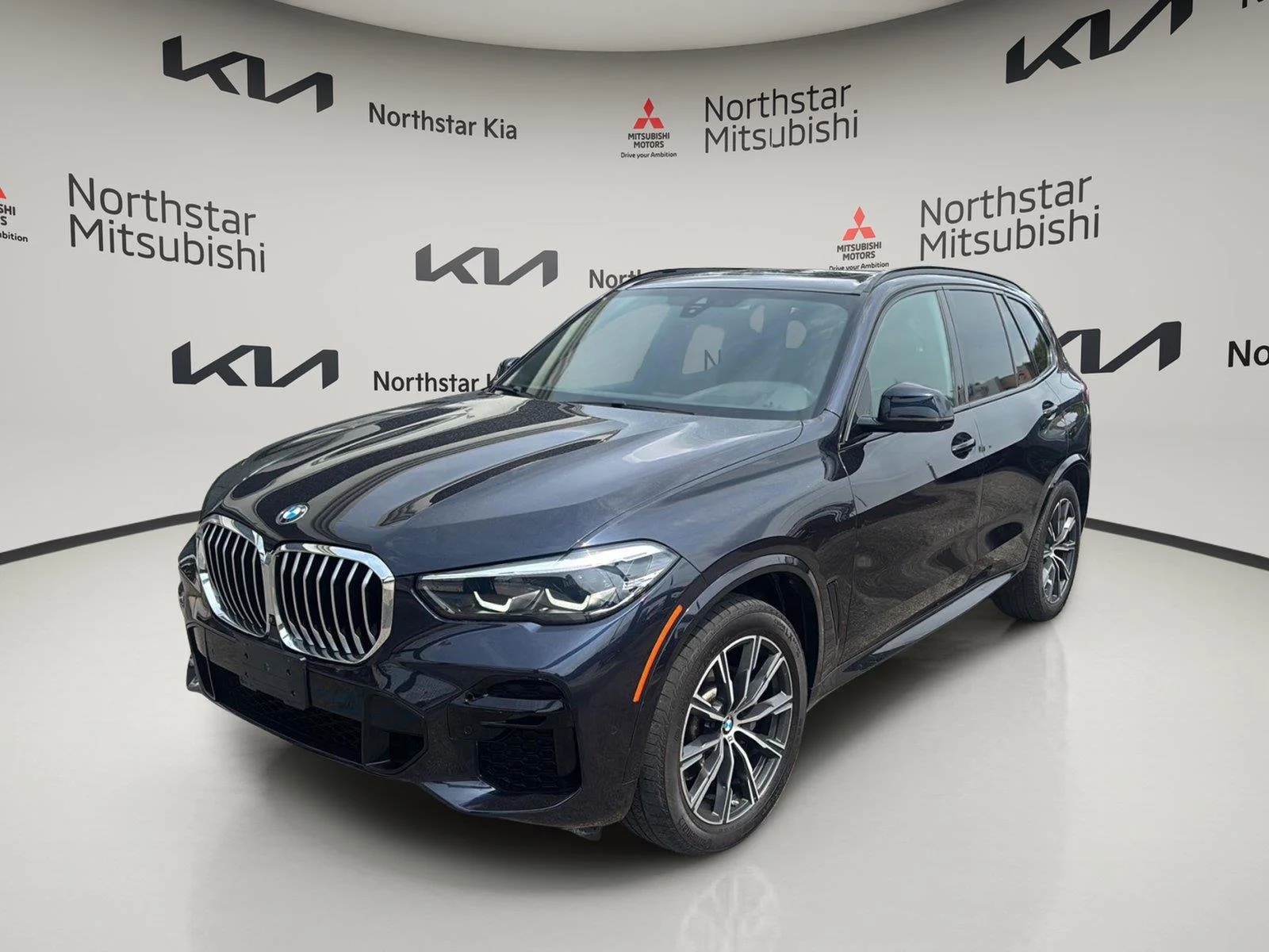 Used 2023 Carbon Black Metallic BMW xDrive40i image 22