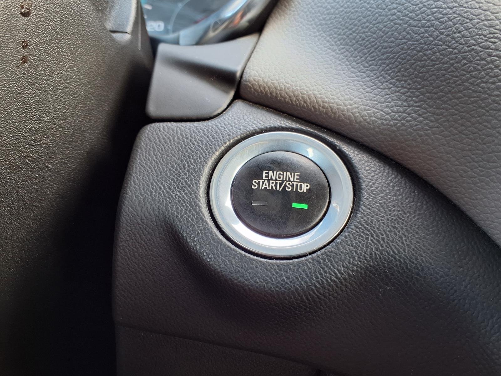 Used 2022 Summit White Chevrolet LS image 15